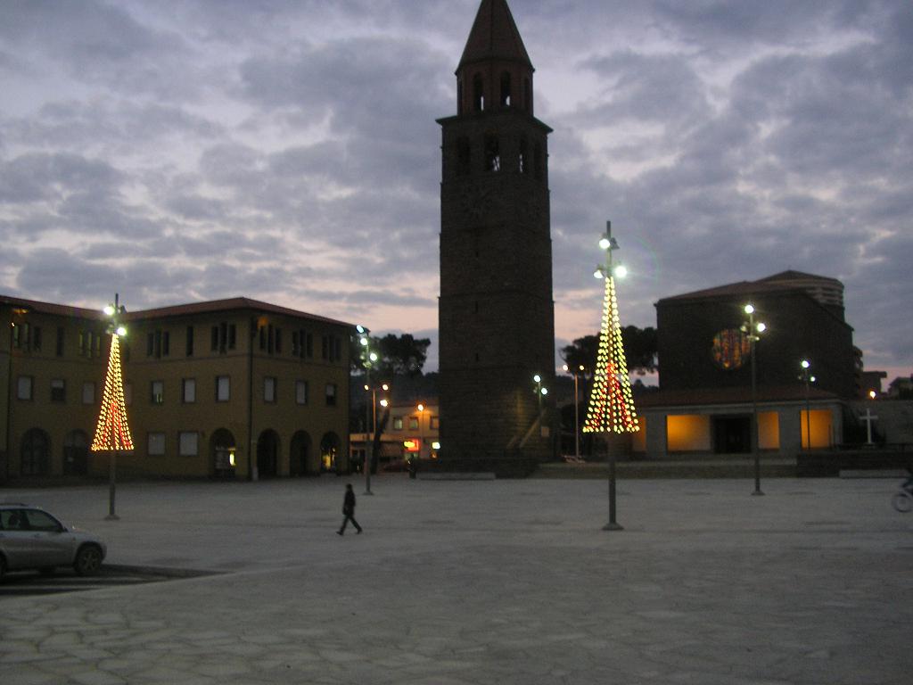 Carbonia: piazza Roma