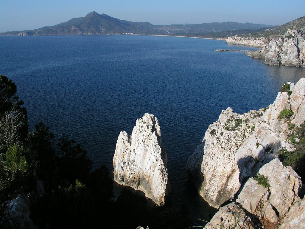 Iglesias: la costa
